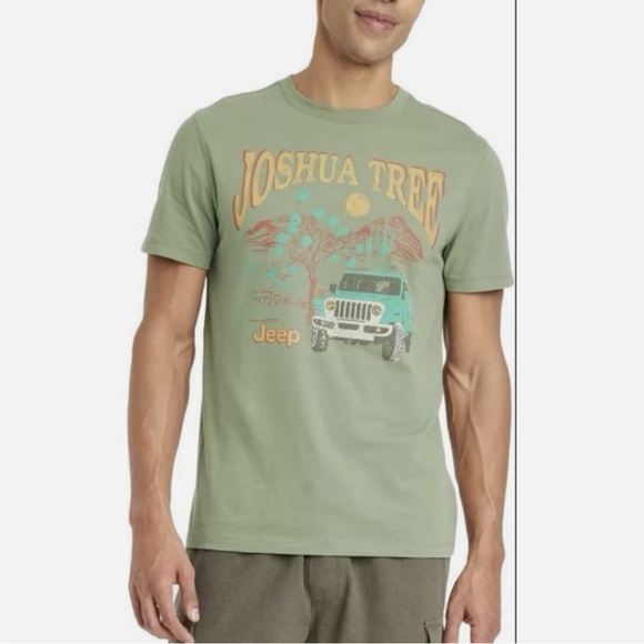 Goodfellow & Co Green and Yellow Short Sleeve Tees - Picture 1 of 2